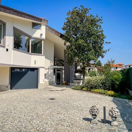 Stella House + Free Park לינה וארוחת בוקר *